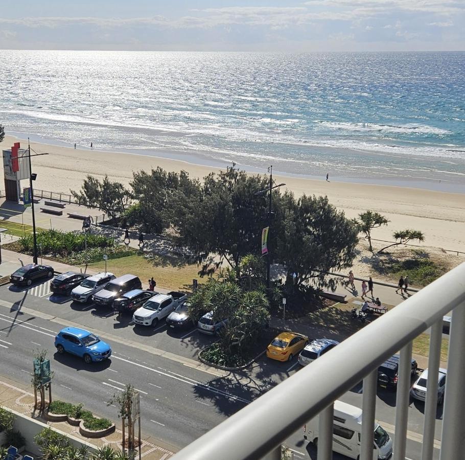 Beachfront Studio Gold Coast Esterno foto